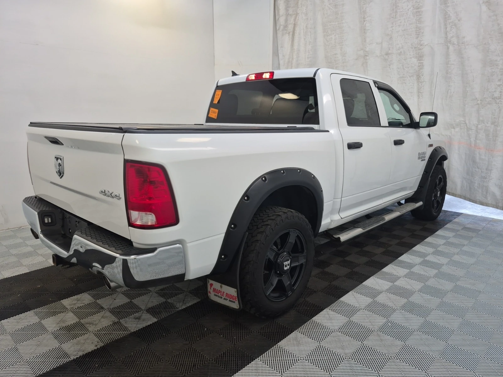 Dodge RAM 1500 CLASSIC * 3.0 DIESEL * TRADESMAN * CARFAX * , снимка 3 - Автомобили и джипове - 55164846