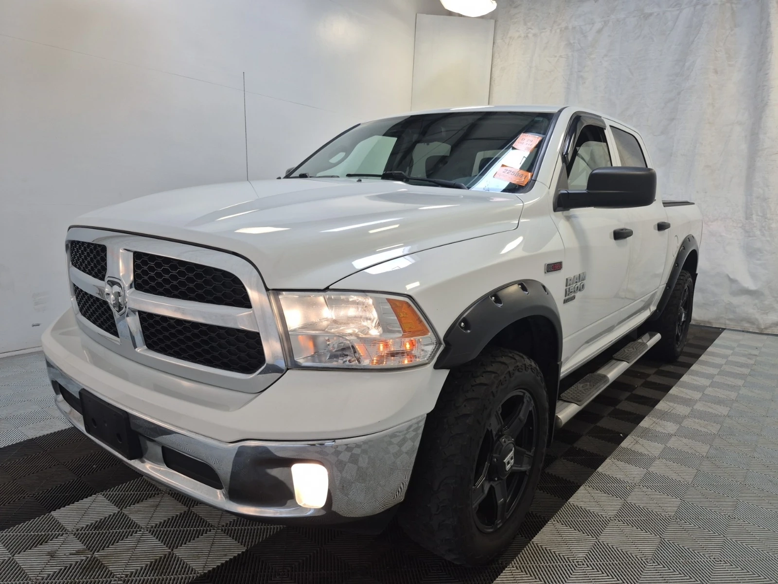 Dodge RAM 1500 CLASSIC * 3.0 DIESEL * TRADESMAN * CARFAX * 