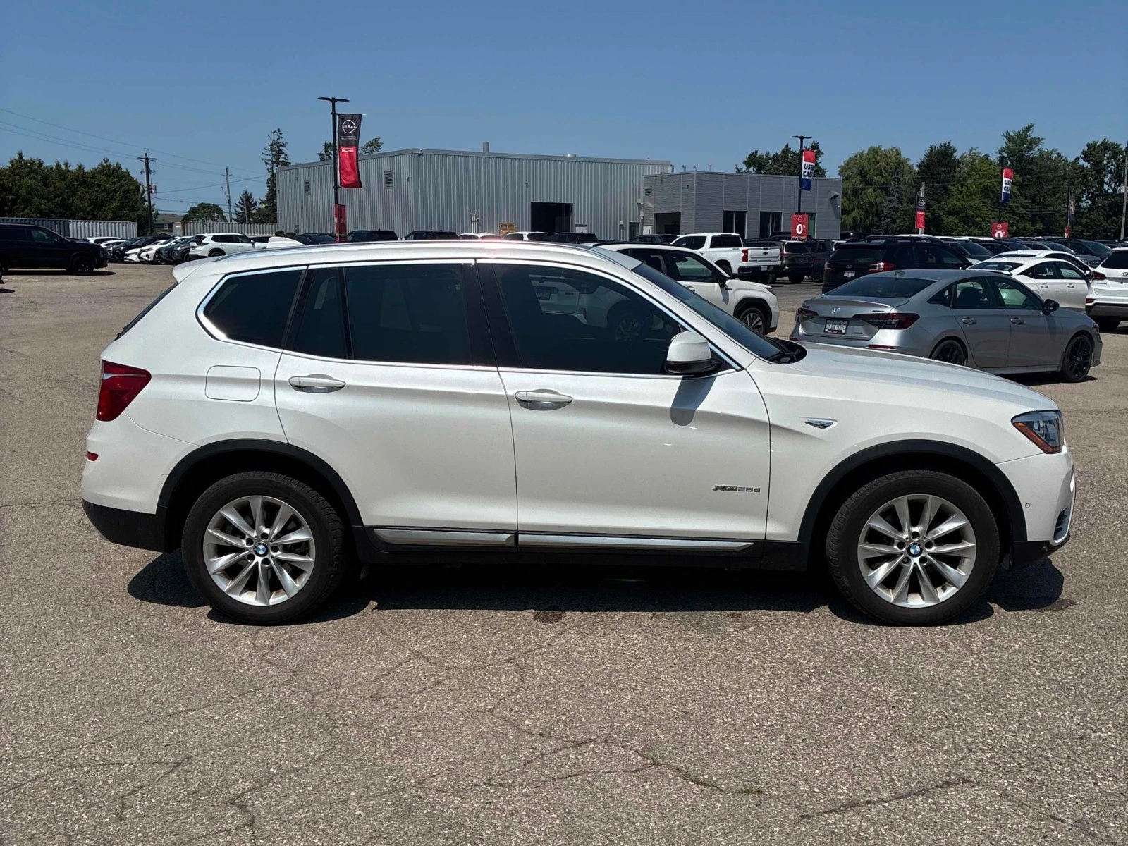 BMW X3 xDrive28d Автокредит Цена до България, снимка 2 - Автомобили и джипове - 55557758