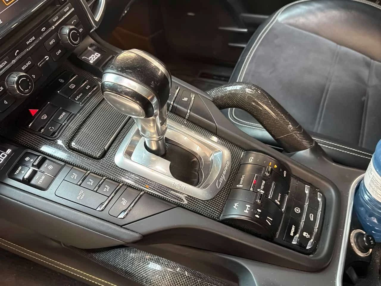 Porsche Cayenne * GTS * CARFAX * ЦЕНА ДО БГ, снимка 11 - Автомобили и джипове - 55655345