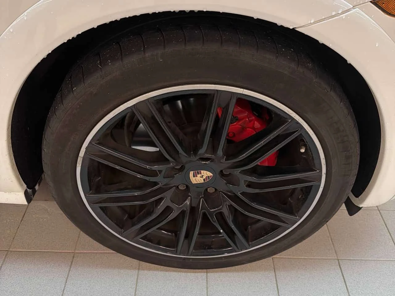 Porsche Cayenne * GTS * CARFAX * ЦЕНА ДО БГ, снимка 7 - Автомобили и джипове - 55655345