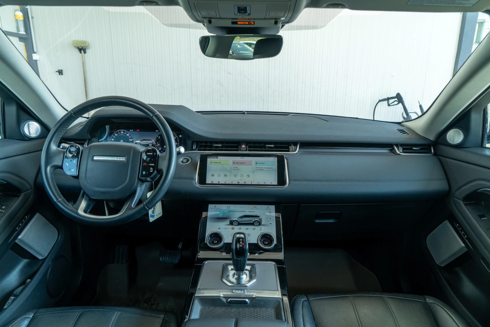 Land Rover Evoque 2.0 = P250 = SE = 2020 = TOP = ЛИЗИНГ, снимка 12 - Автомобили и джипове - 55851185