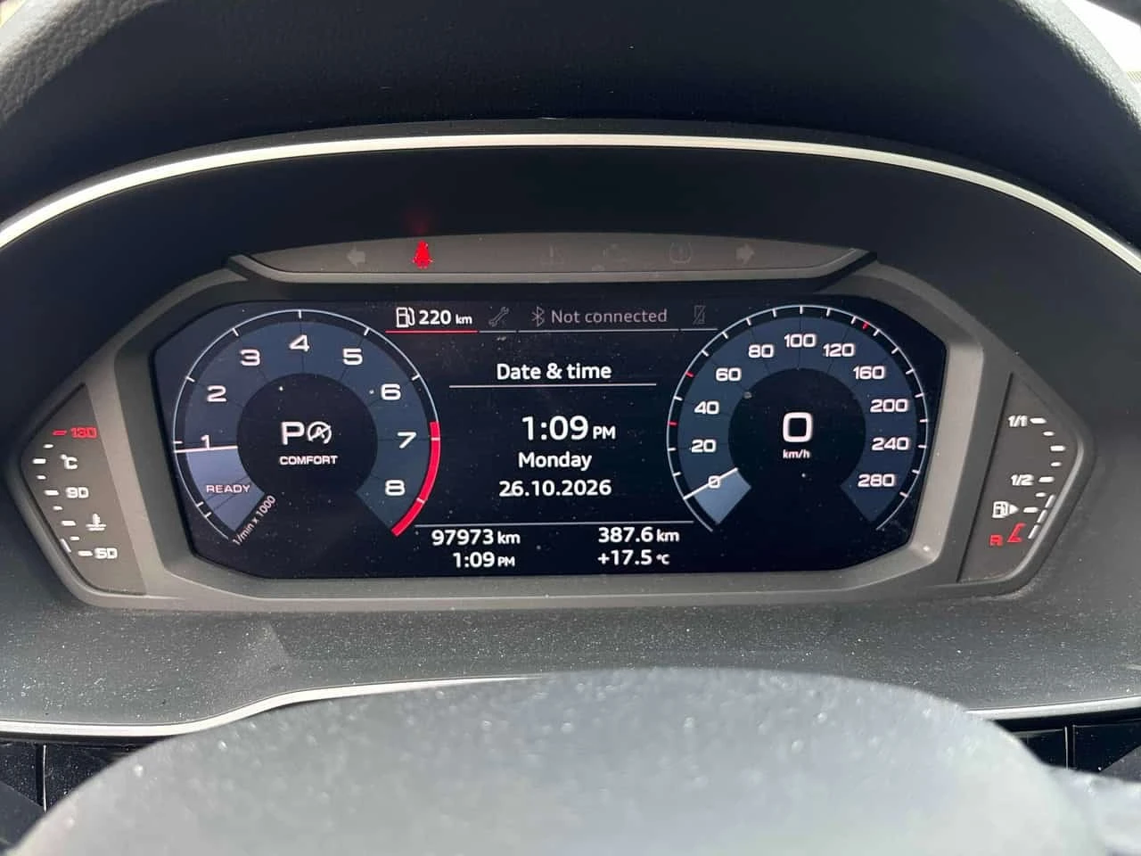 Audi Q3 * Progressiv * CARFAX * ����� �� �����������  | Mobile.bg � ����������� 8