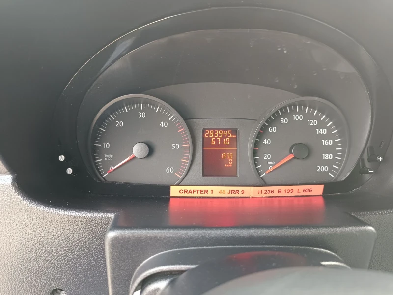 VW Crafter 2.5tdi 9места КЛИМА , снимка 9 - Бусове и автобуси - 51911245