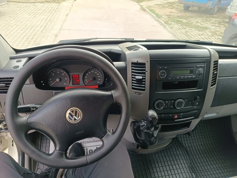 VW Crafter 2.5tdi 9места КЛИМА , снимка 10 - Бусове и автобуси - 51911245