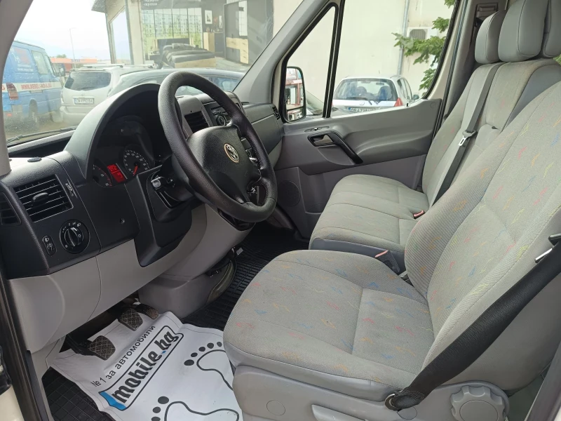 VW Crafter 2.5tdi 9места КЛИМА , снимка 8 - Бусове и автобуси - 51911245