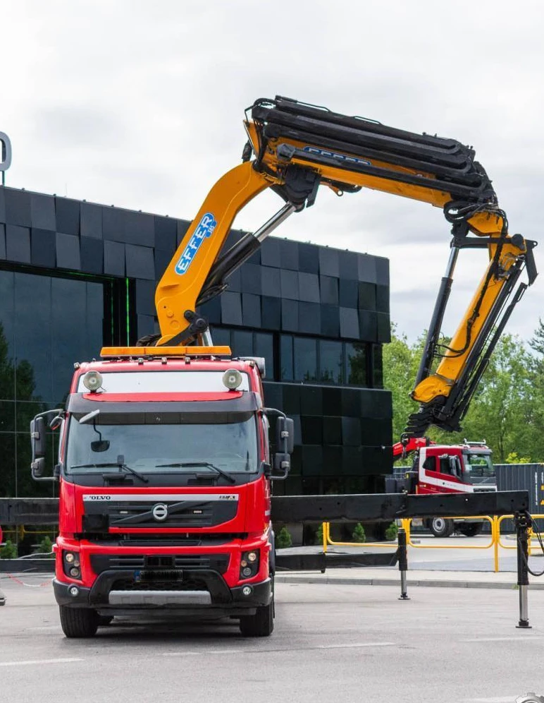 Volvo Fm 500 8x2 Effer 585 Fly Jib 35метра + Лебедка   - изображение 5