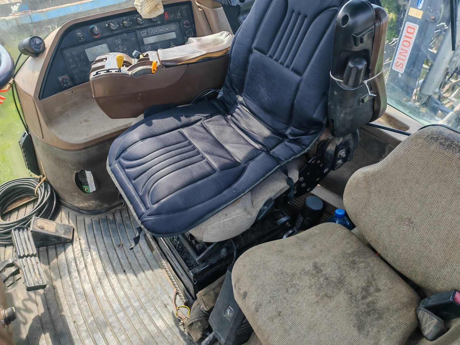 Трактор John Deere 8420, снимка 12 - Селскостопанска техника - 53881530