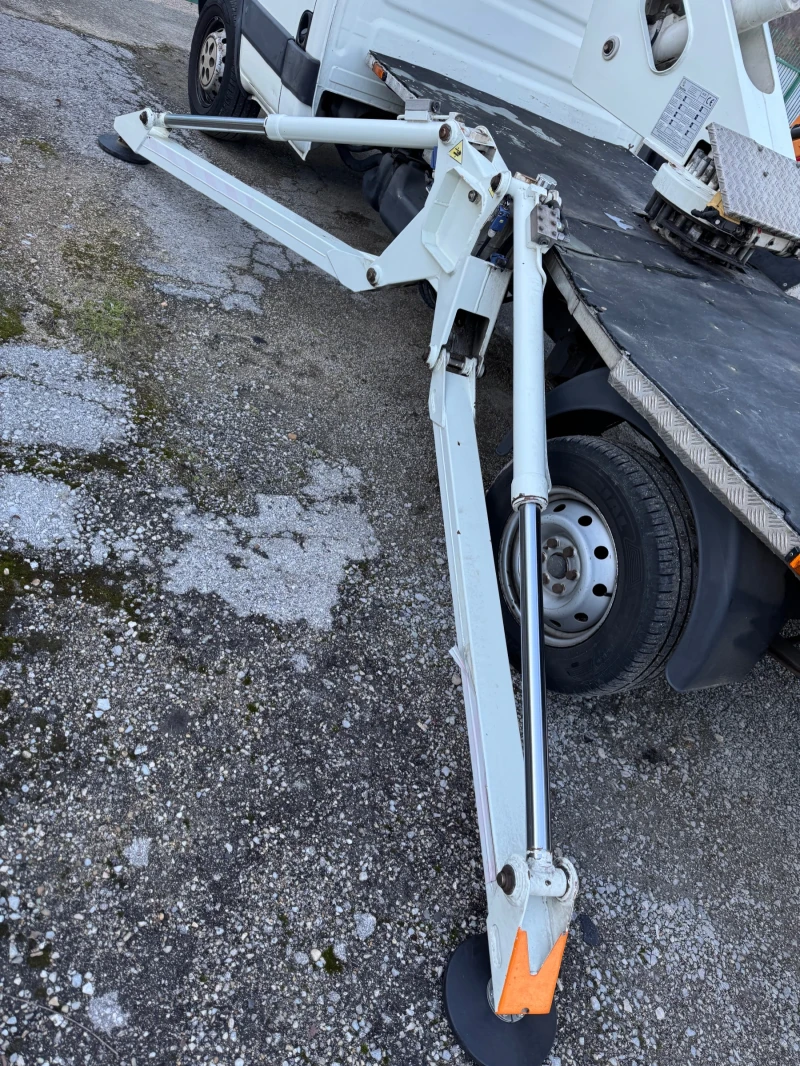 Автовишка Iveco Daily, снимка 6 - Индустриална техника - 53500919