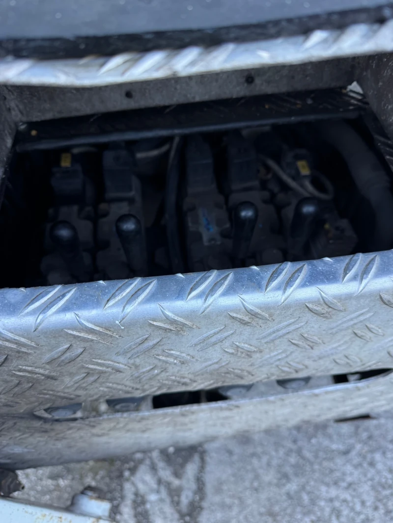 Автовишка Iveco Daily, снимка 10 - Индустриална техника - 53500919