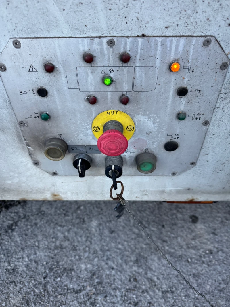 Автовишка Iveco Daily, снимка 15 - Индустриална техника - 53500919