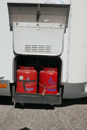 Кемпер HYMER / ERIBA T-seria, снимка 9