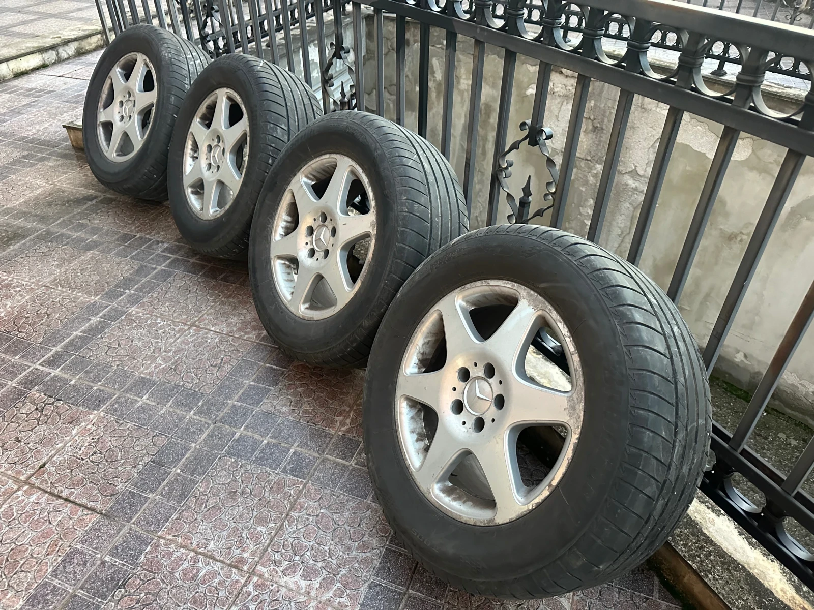    275/55R17  Mercedes-Benz ML | Mobile.bg   2