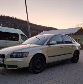 Volvo S40 1, 8i АГУ , снимка 3