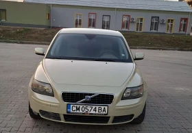 Volvo S40 1, 8i АГУ , снимка 1