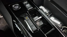 Peugeot 3008 | Панорама | Масаж | Адаптивен круиз, снимка 8