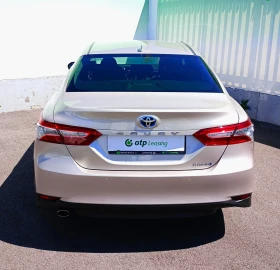 Toyota Camry Гаранционен, снимка 5