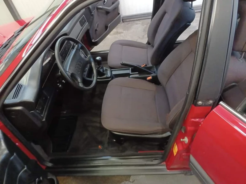 Audi 100 1.8 Mono   1989 г. | Подцинковано | Реални км, снимка 3 - Автомобили и джипове - 52275290