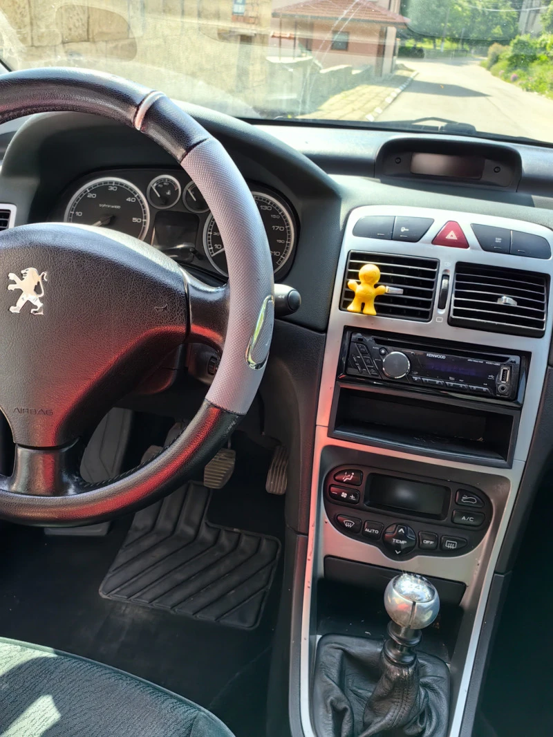 Peugeot 307, снимка 8 - Автомобили и джипове - 46789513