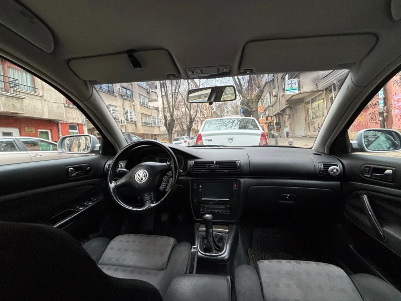 VW Passat, снимка 9 - Автомобили и джипове - 48232416