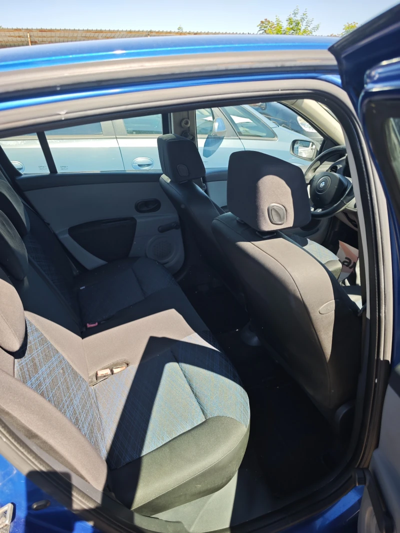 Renault Clio 1.2I НОВ ВНОС, снимка 8 - Автомобили и джипове - 50847733