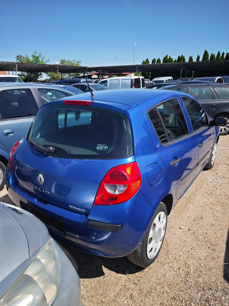Renault Clio 1.2I НОВ ВНОС, снимка 4 - Автомобили и джипове - 50847733