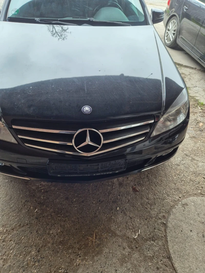 Mercedes-Benz C 250, снимка 4 - Автомобили и джипове - 52500345