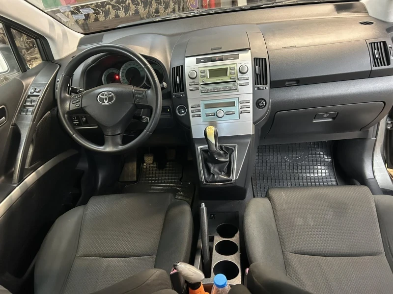 Toyota Corolla verso, снимка 5 - Автомобили и джипове - 52488497