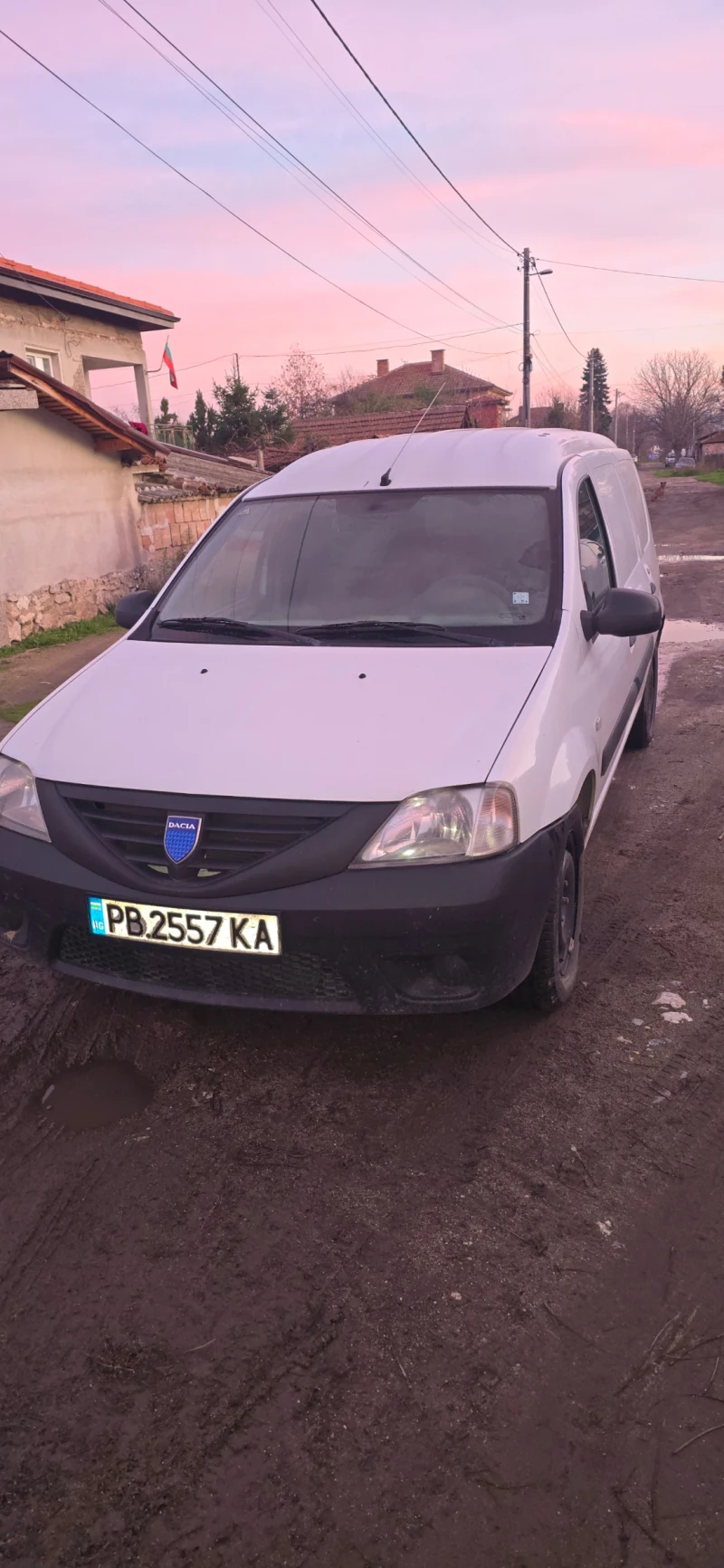Dacia Logan 1.6, снимка 8 - Автомобили и джипове - 52710480