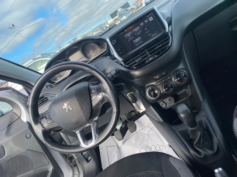 Peugeot 208 1.6HDI 2016G EVRO6B 187999km , снимка 8 - Автомобили и джипове - 52753868