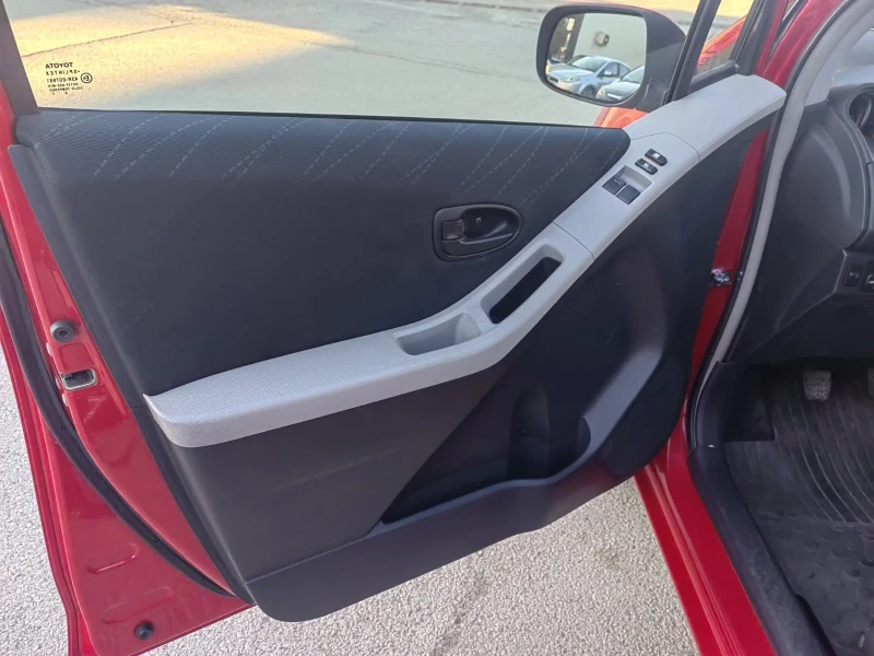 Toyota Yaris 1.0VVT - 4500 лв. - 28108888 17