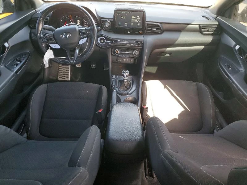 Hyundai Veloster  N* MANUEL* KEYLESS* LED, снимка 8 - Автомобили и джипове - 53800315
