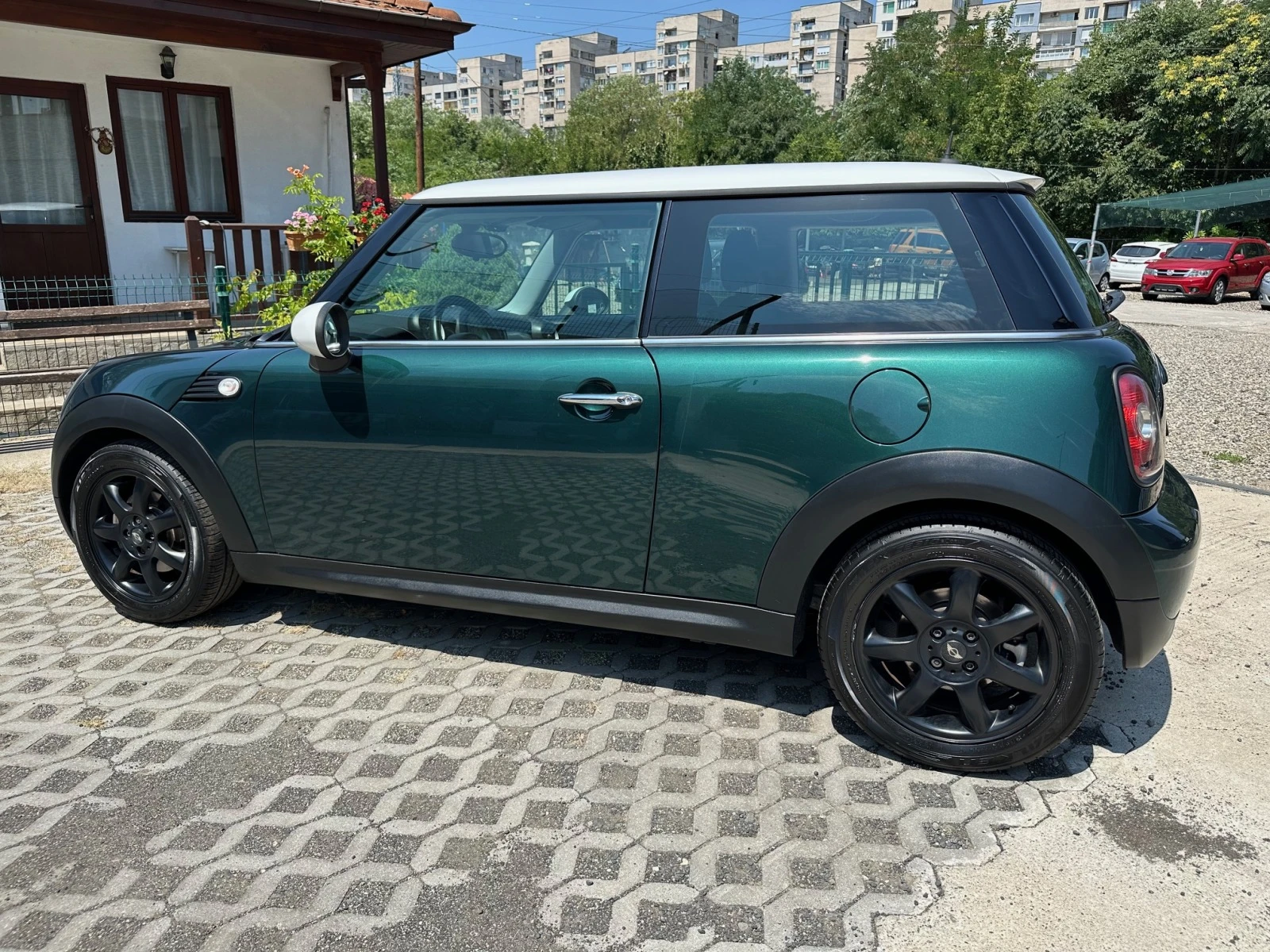 Mini Cooper 1.6i Facelift - изображение 7