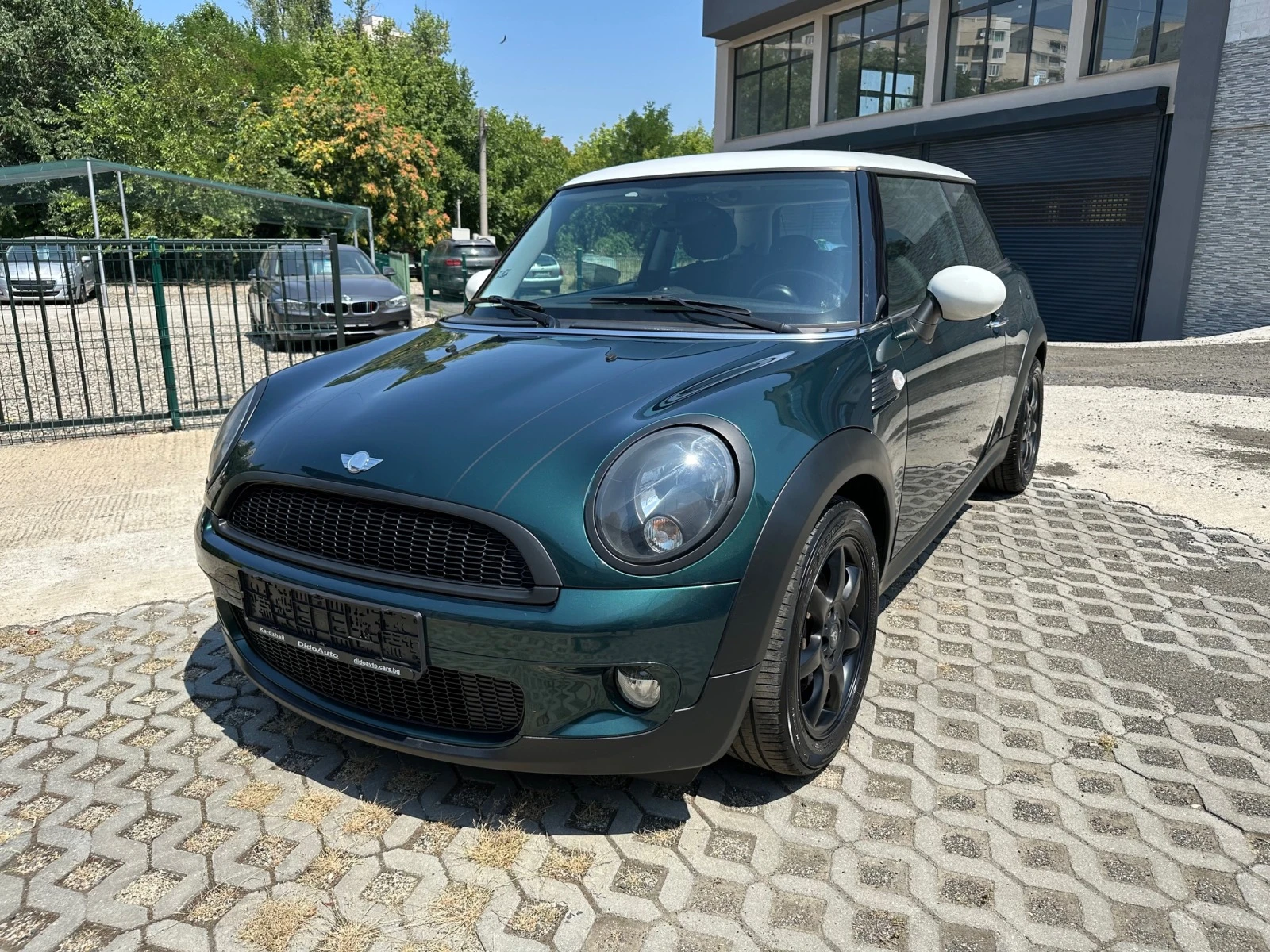 Mini Cooper 1.6i Facelift - [1] 