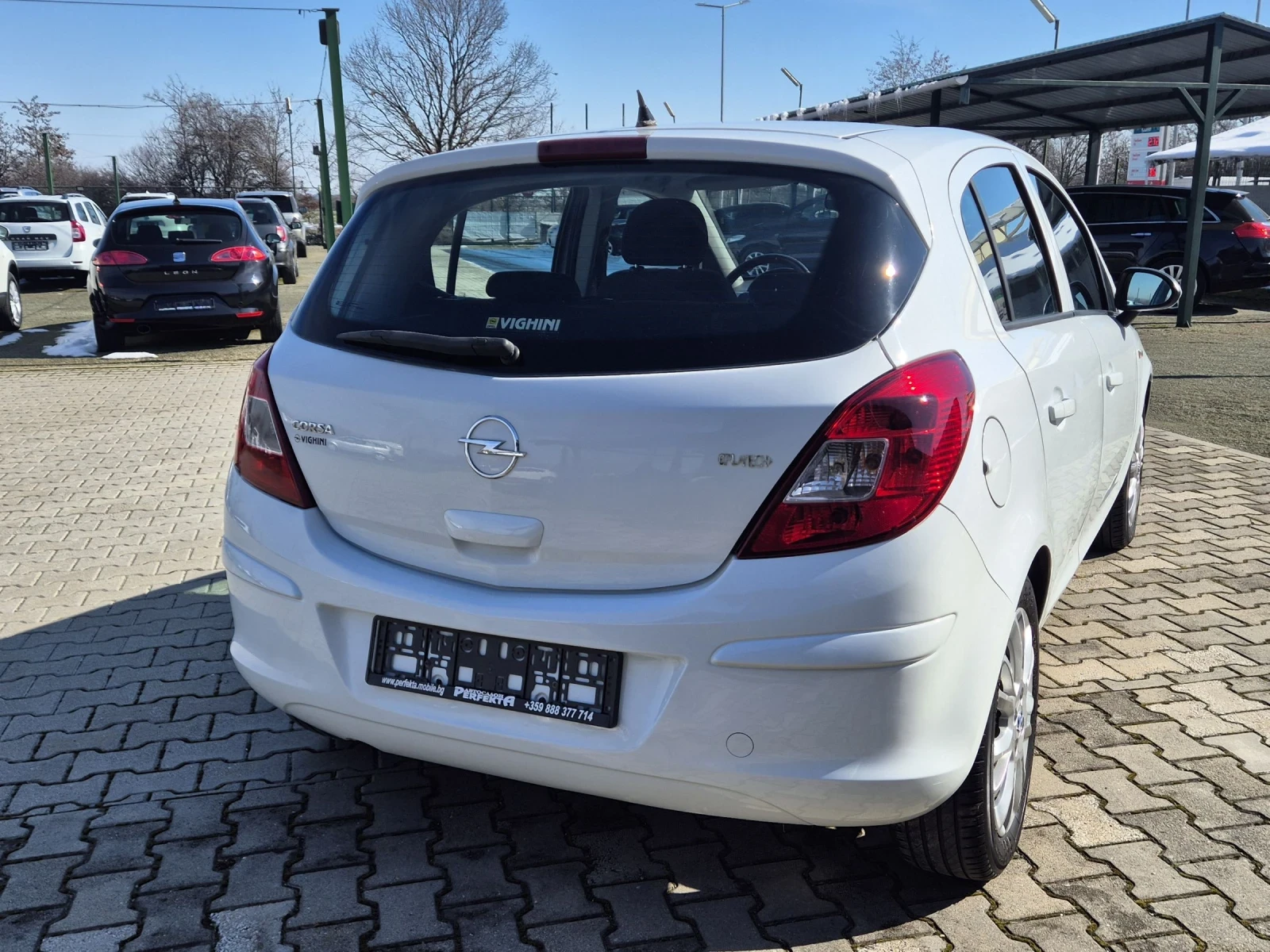 Opel Corsa 1.2 80к.с. газ/бензин - изображение 8