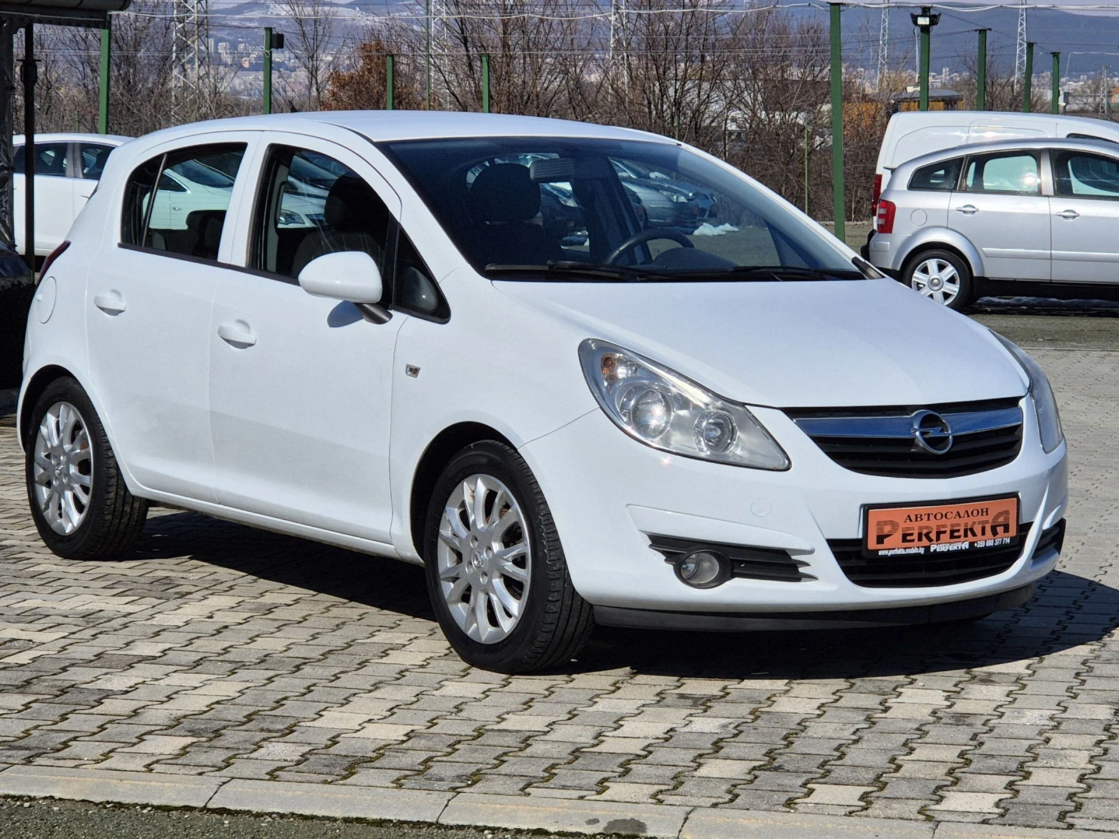 Opel Corsa 1.2 80к.с. газ/бензин - изображение 5