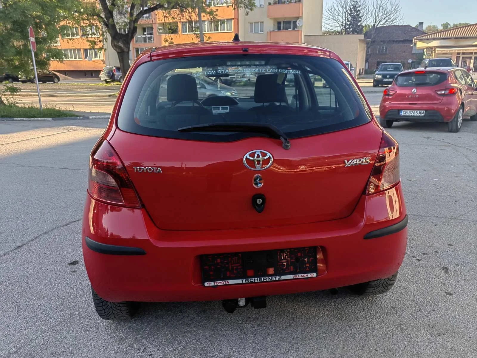 Toyota Yaris 1.0VVT - изображение 5