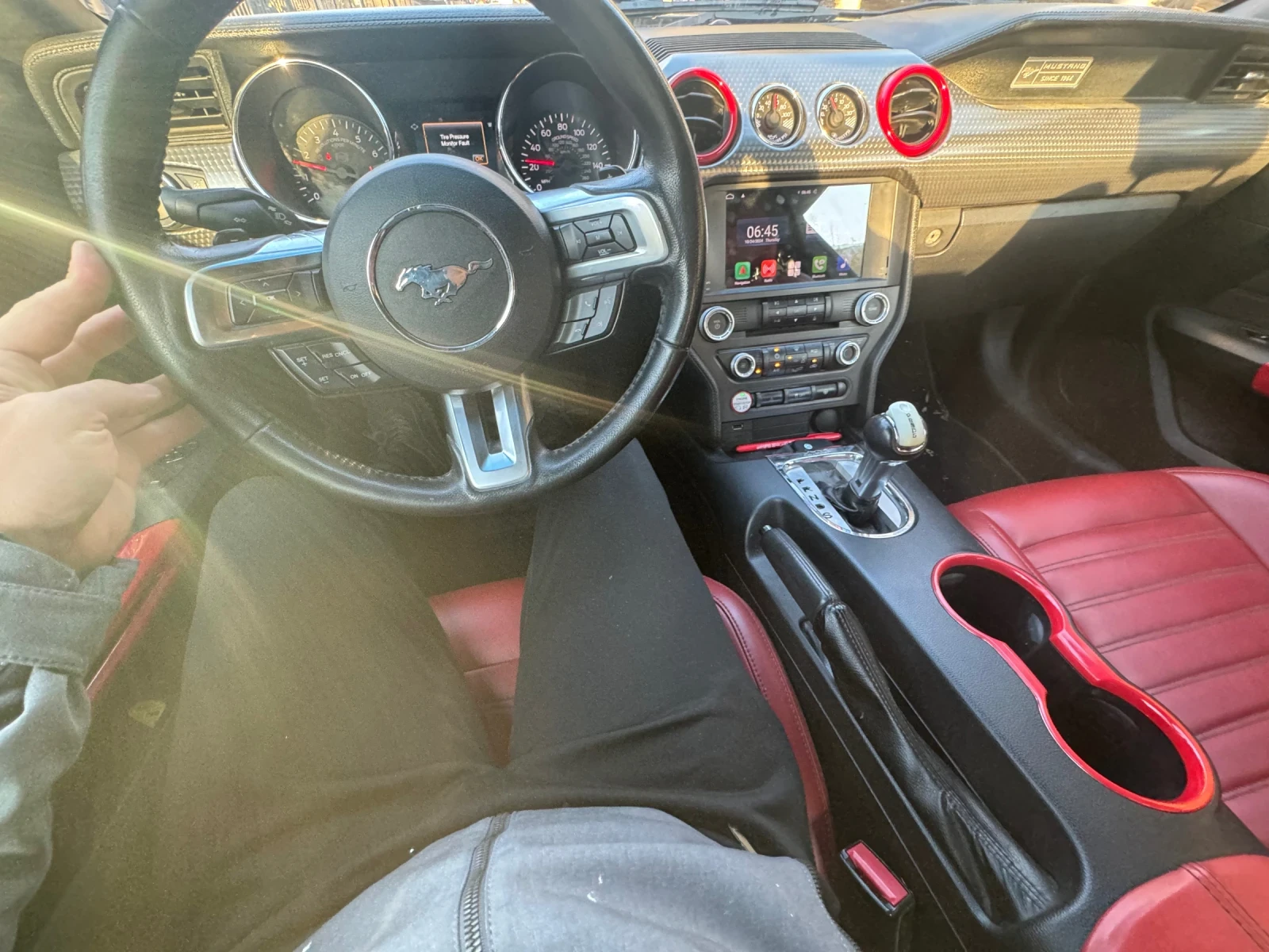 Ford Mustang  - изображение 5