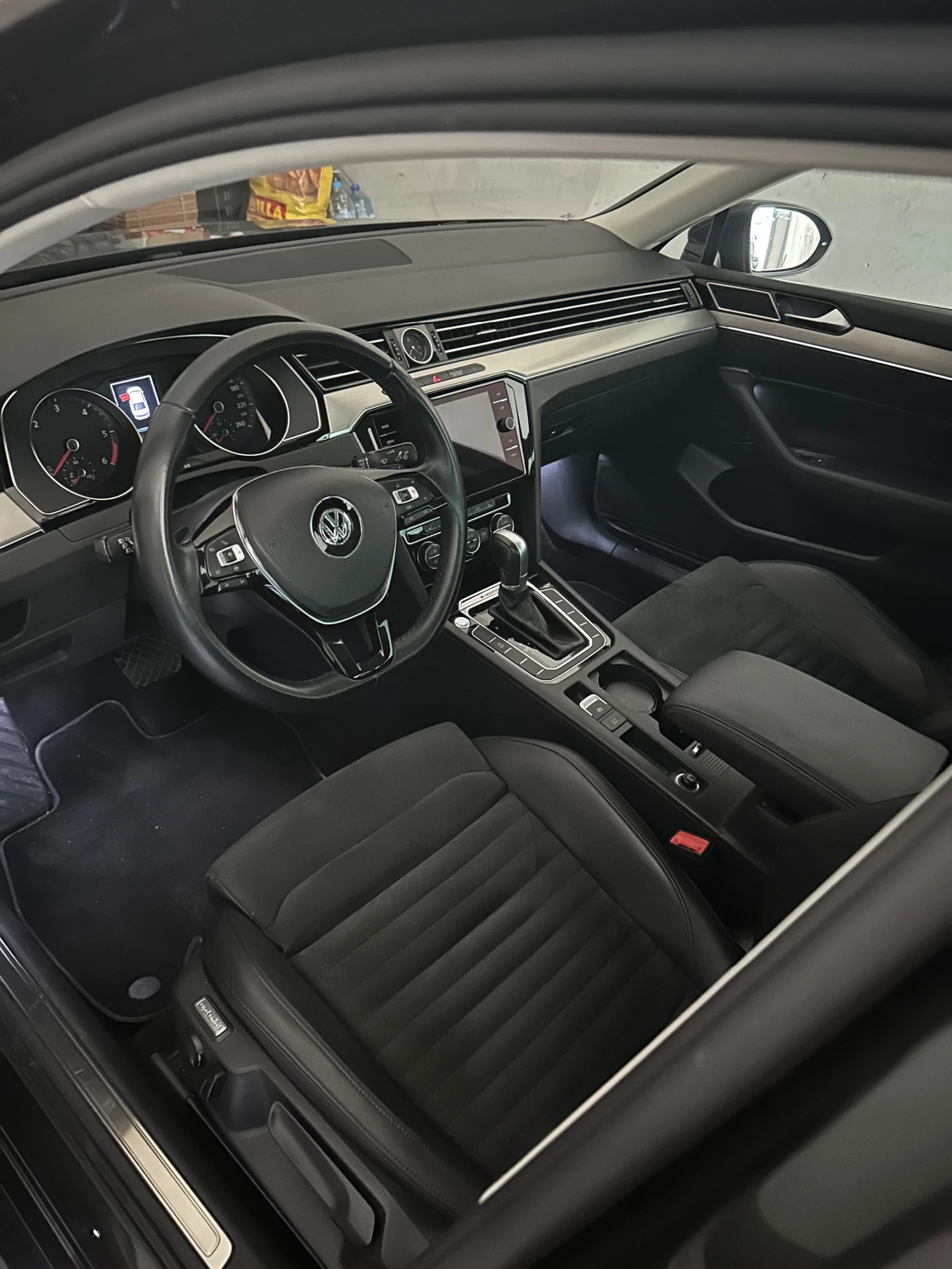 VW Passat 2.0 TDI 4Motion 190hp - изображение 8