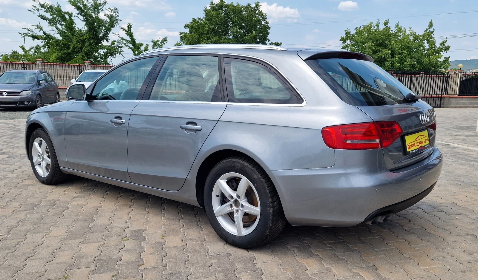 Audi A4 2.0TDI Автоматик  - изображение 6