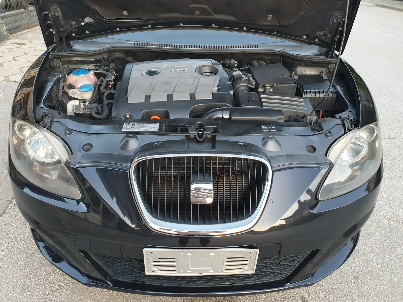 Seat Leon 1.6TDI-105k.s. - изображение 9
