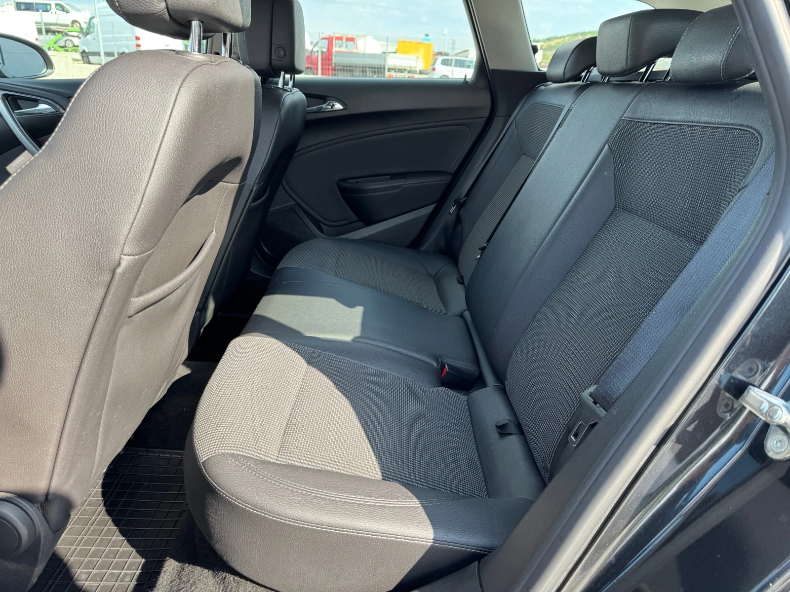 Opel Astra 1.7 CDTI 131 h.p. - FACELIFT/ UNIKAT | Mobile.bg   14