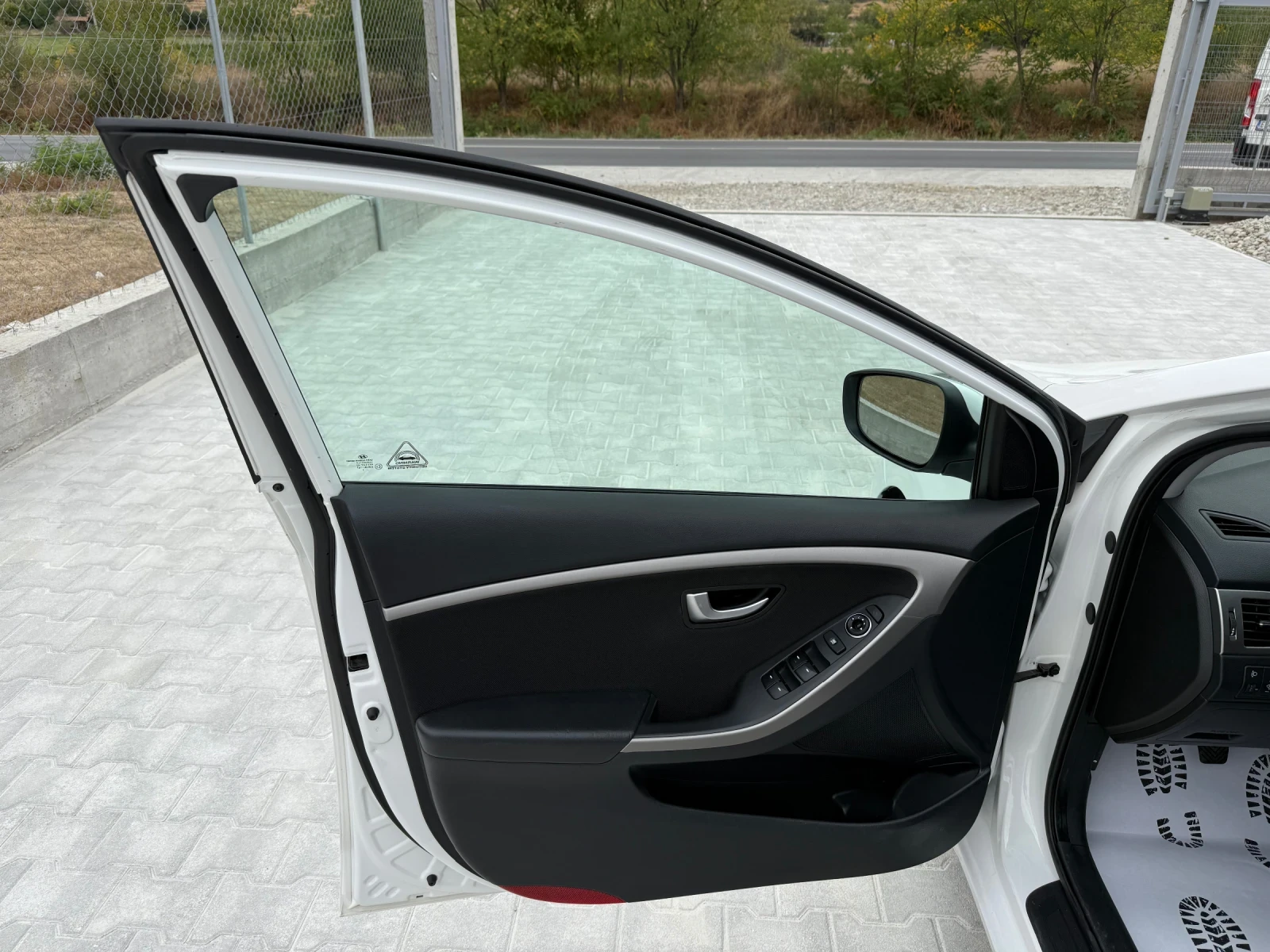 Hyundai I30 1.4 CRDI - изображение 9