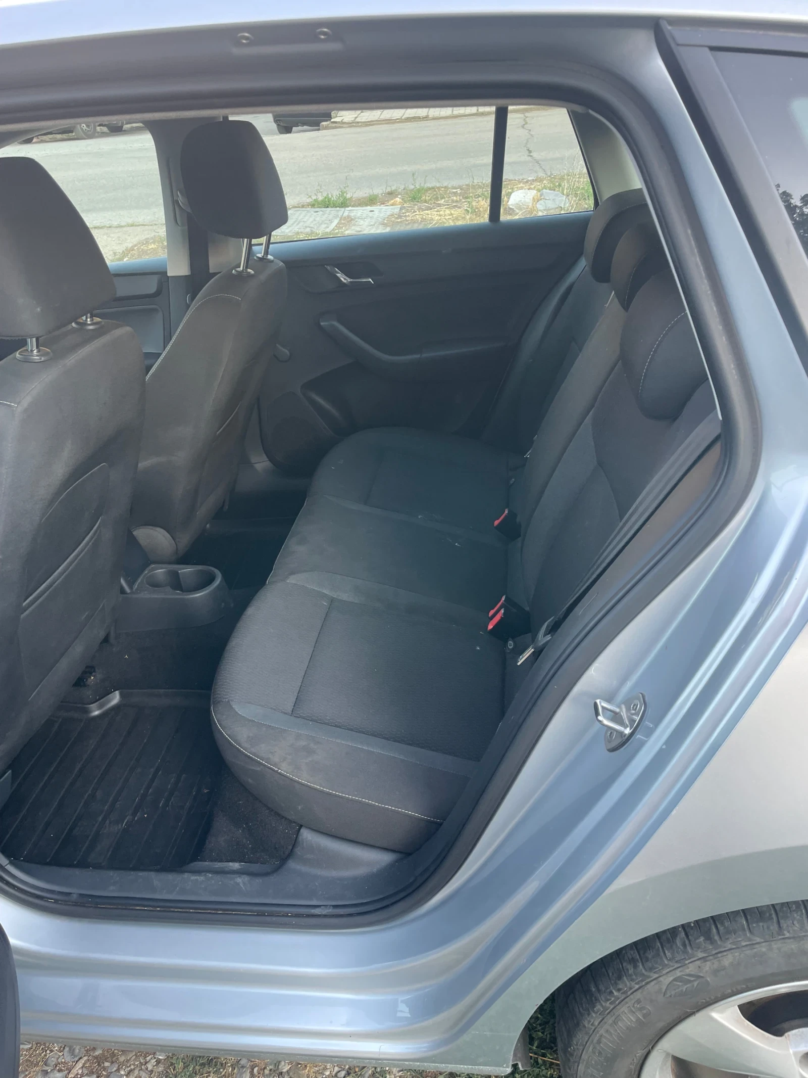 Skoda Rapid 1.6TDI Xenon | Mobile.bg   13