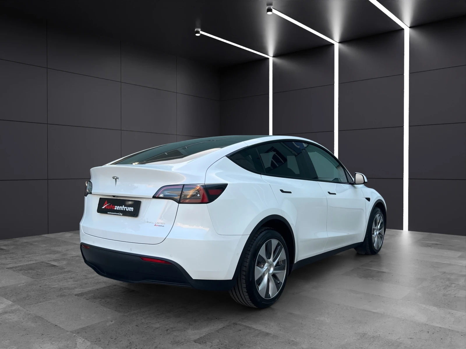 Tesla Model Y Long Range Dual AWD | Mobile.bg   3