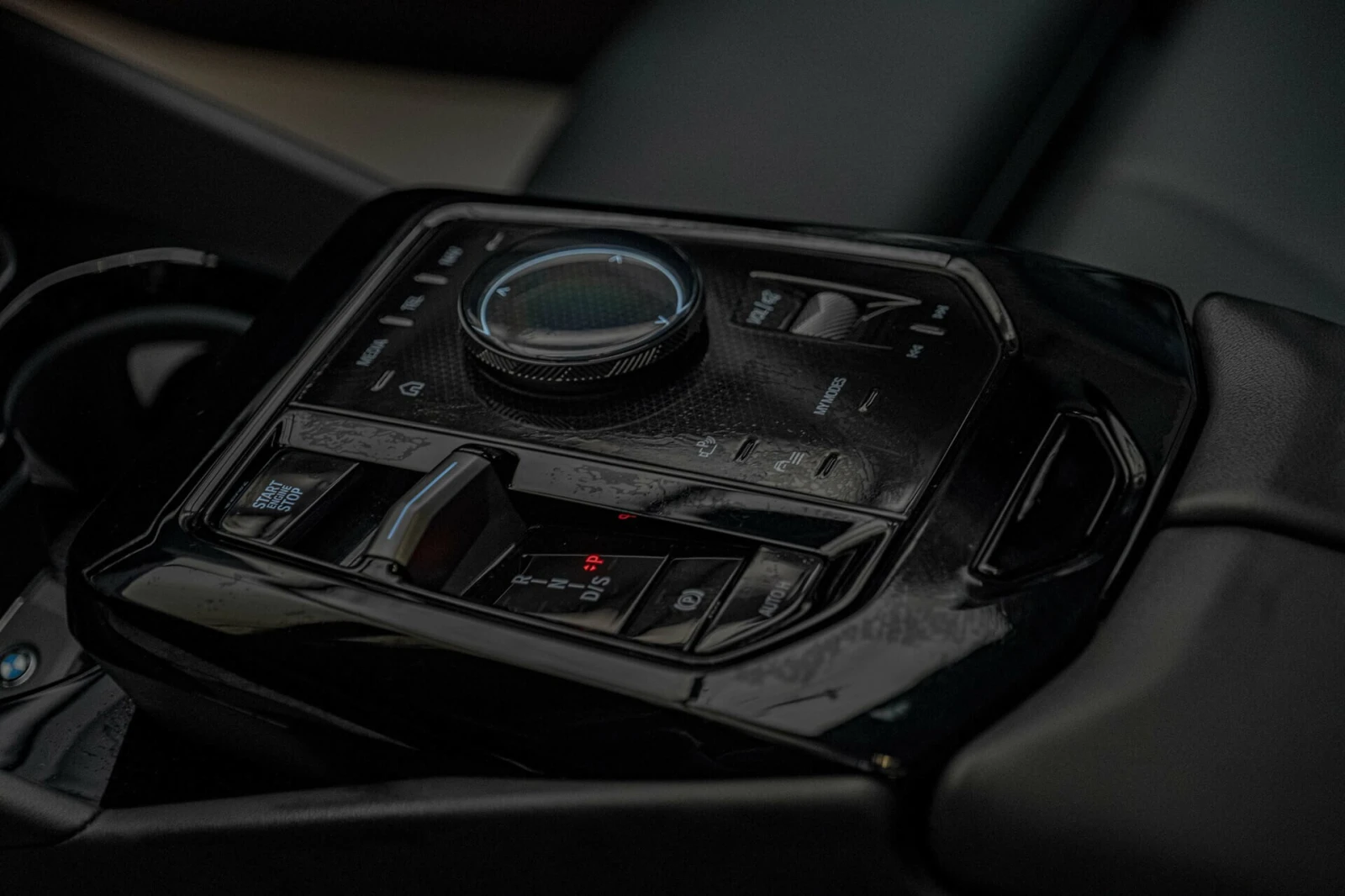 BMW 520  i/Harman Kardon/HuD/360/3D View/ | Mobile.bg   11