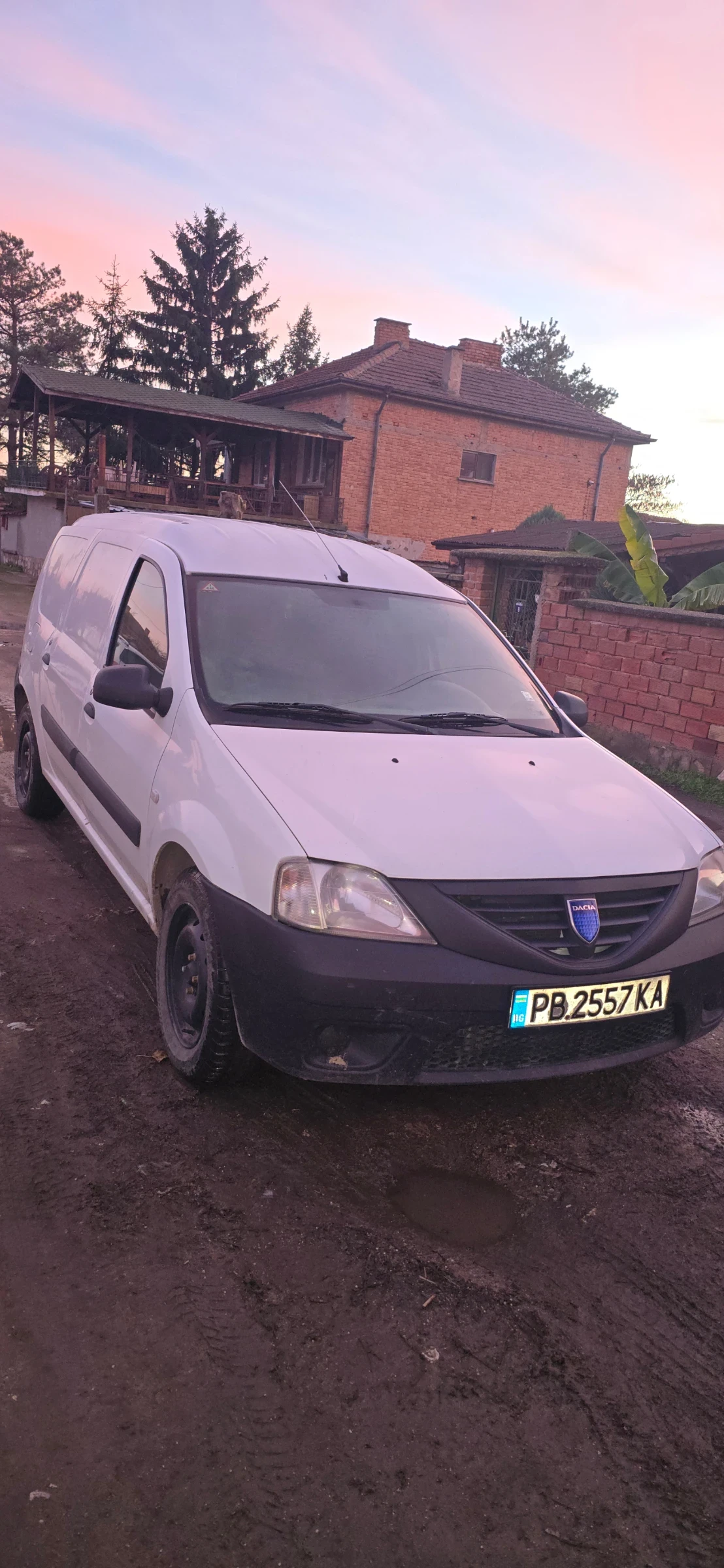 Dacia Logan 1.6 - изображение 7