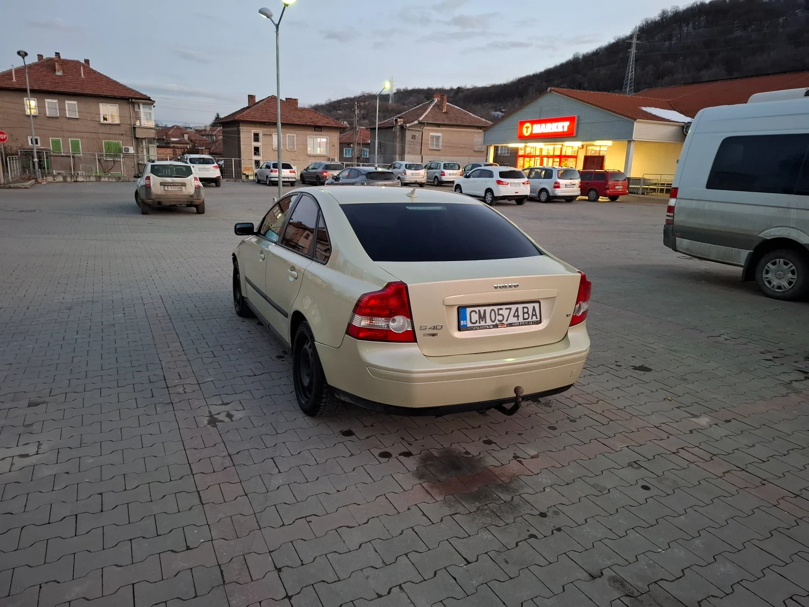 Volvo S40 1, 8i АГУ , снимка 4 - Автомобили и джипове - 53835449