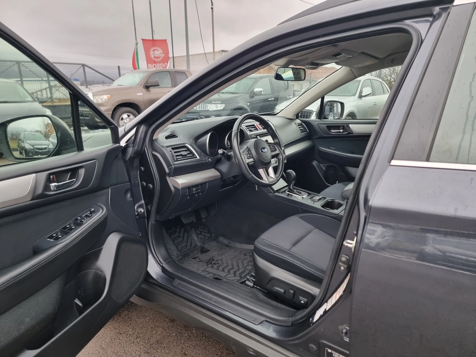 Subaru Outback 2.0D - изображение 10