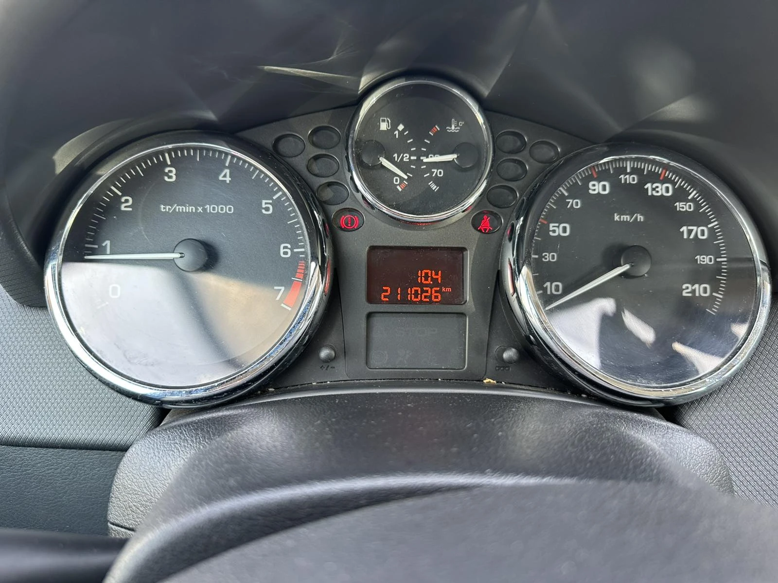 Peugeot 207 PREMIUM 1.4, снимка 12 - Автомобили и джипове - 53884377